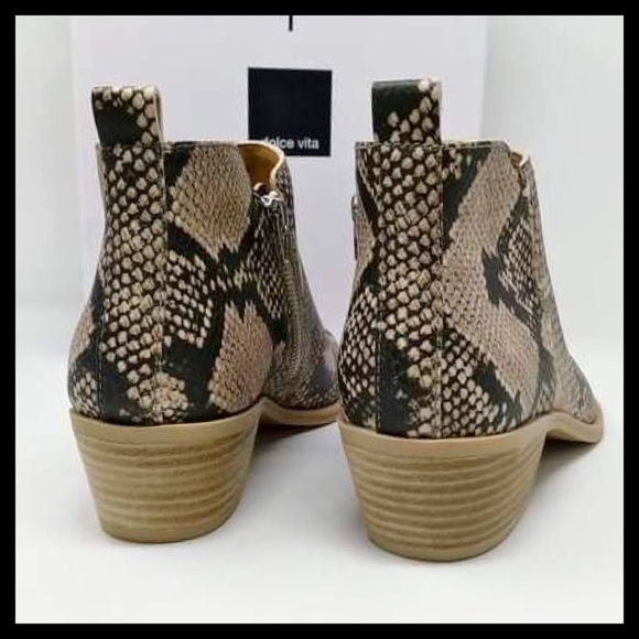 DOLCE VITA Bootie Snake Print - Picture 4 of 11